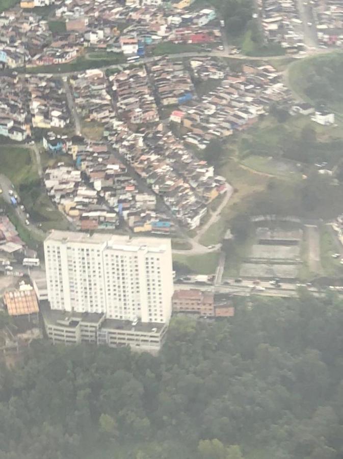 Hotel Cambulos Manizales Dış mekan fotoğraf
